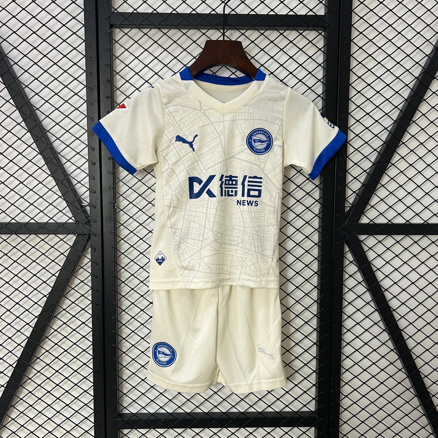 ALAVÉS IV 24/25 SET PER BAMBINI