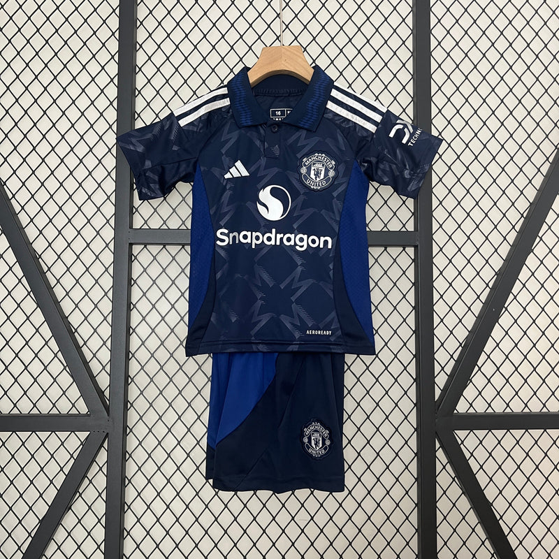 MANCHESTER UNITED II  24/25 SET PER BAMBINI