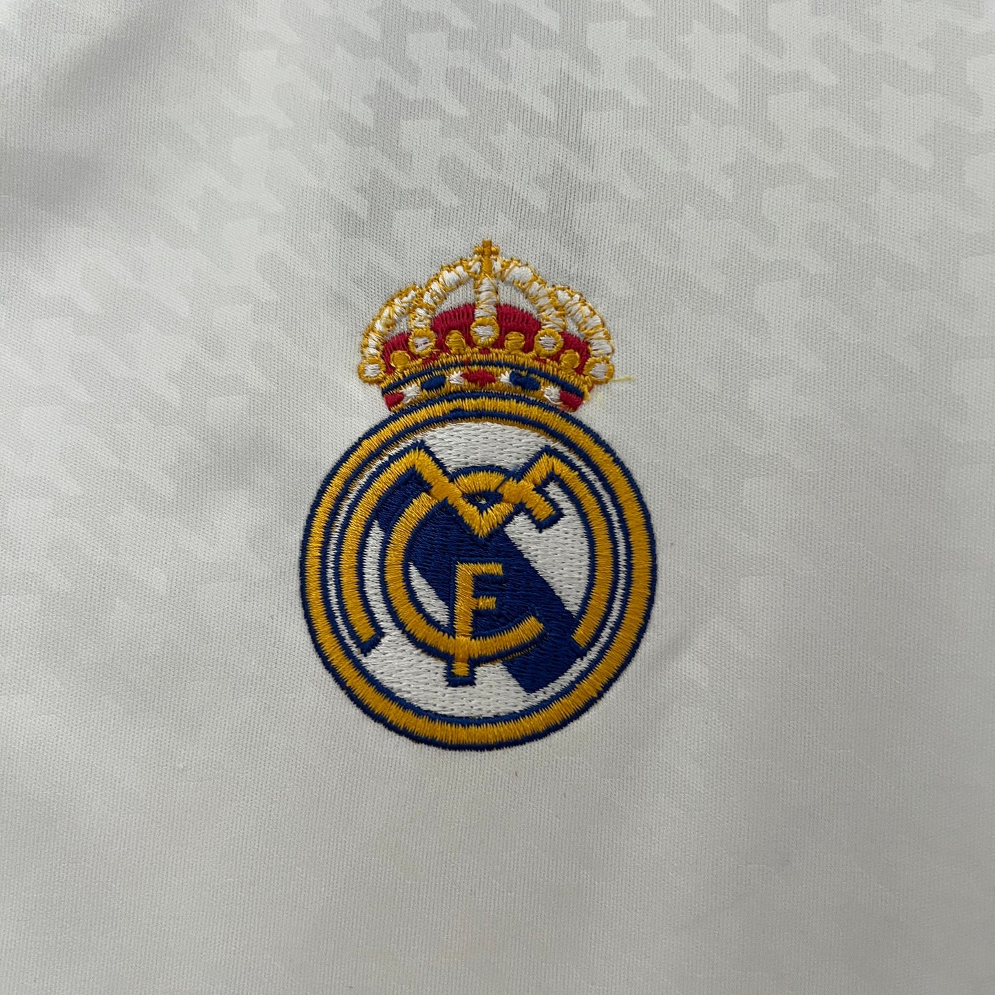 REAL MADRID I 24/25 UOMO (PARCHE UCL)