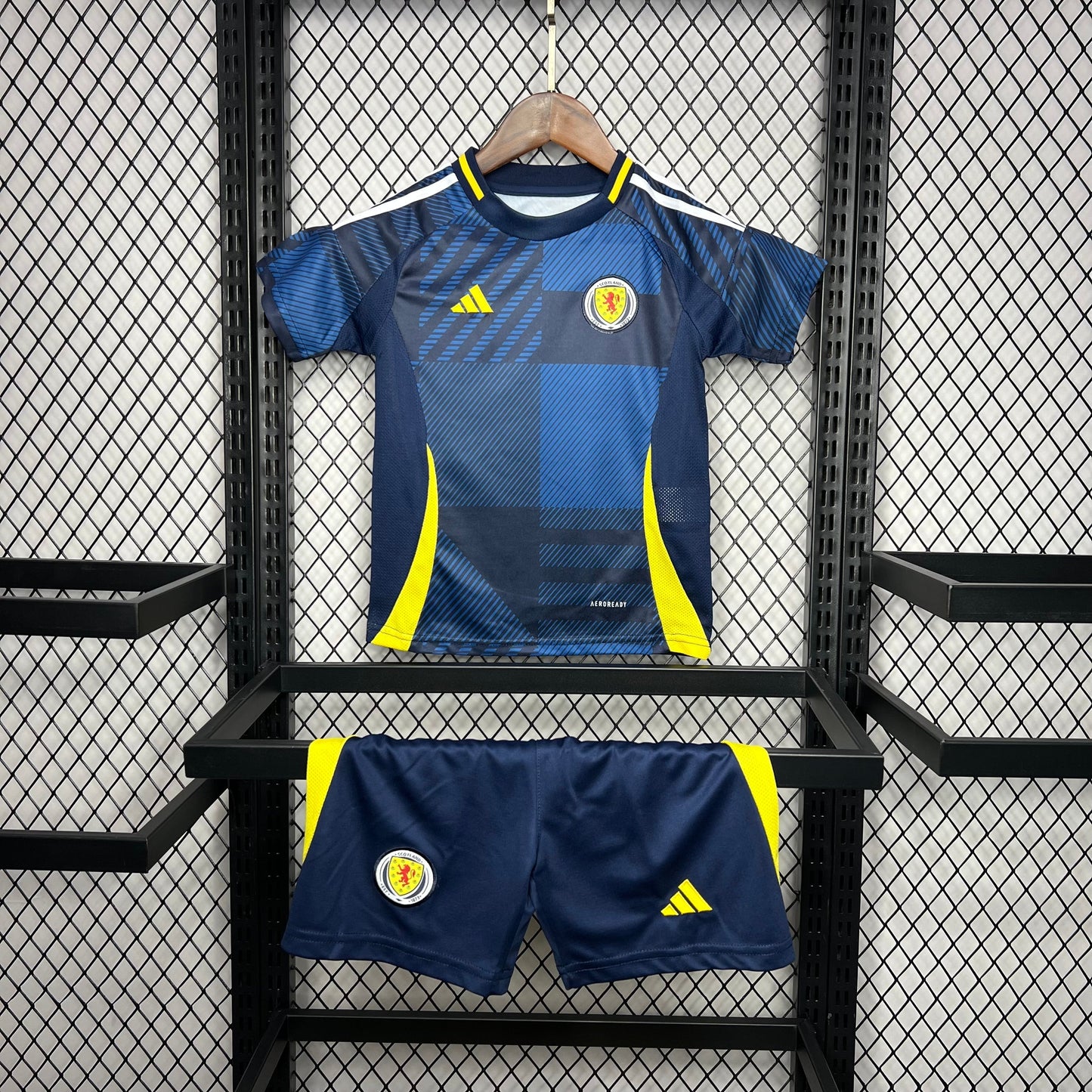 SCOZIA I 24/25 SET PER BAMBINI