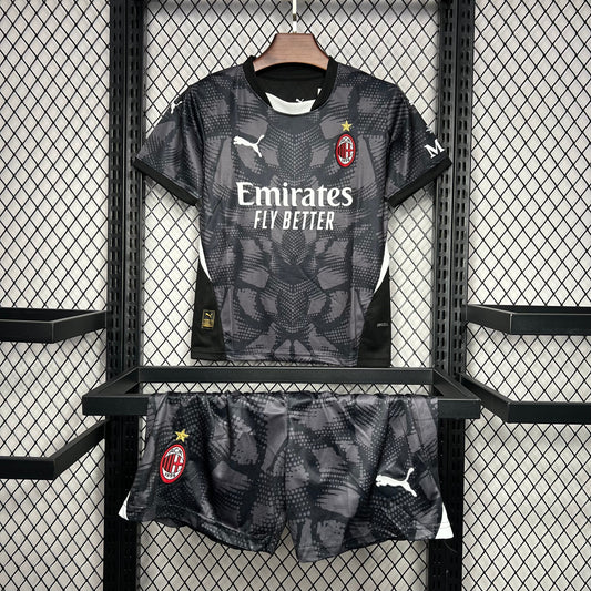 MILÃO PORTIERE I 24/25 SET PER BAMBINI