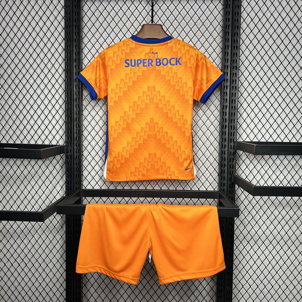 PORTO II 24/25 SET PER BAMBINI