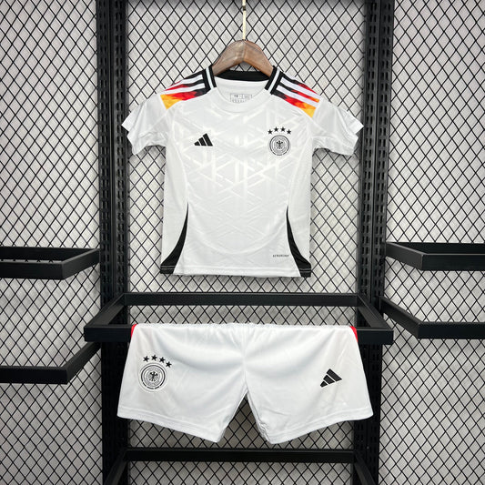 GERMANIA I 24/25 SET PER BAMBINI