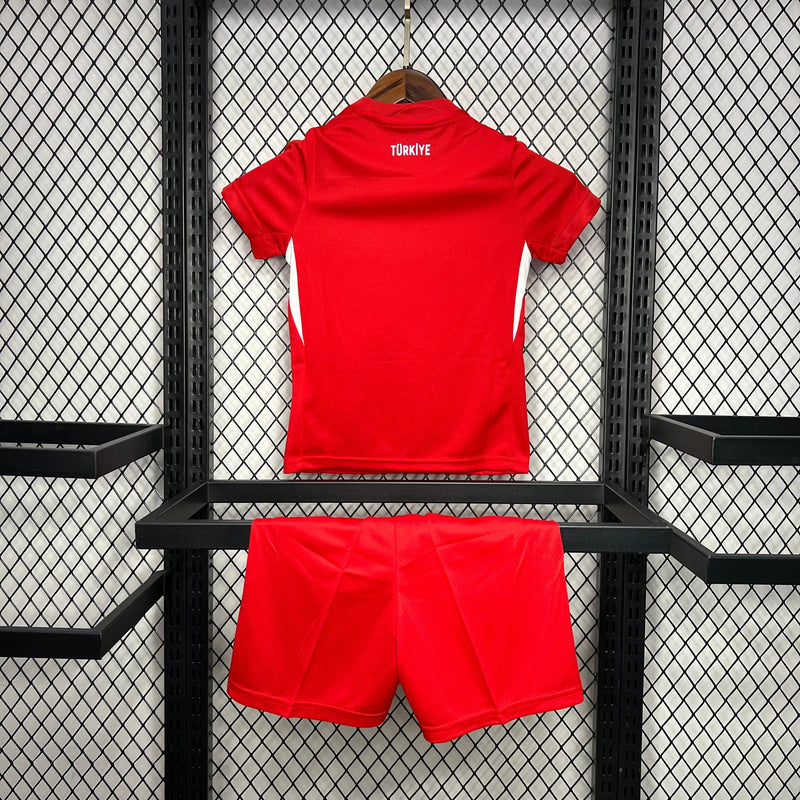 TURCHIA I 24/25 SET PER BAMBINI