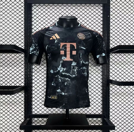 BAYERN MUNICH II 24/25 (VERSIONE GIOCATORE) UOMO