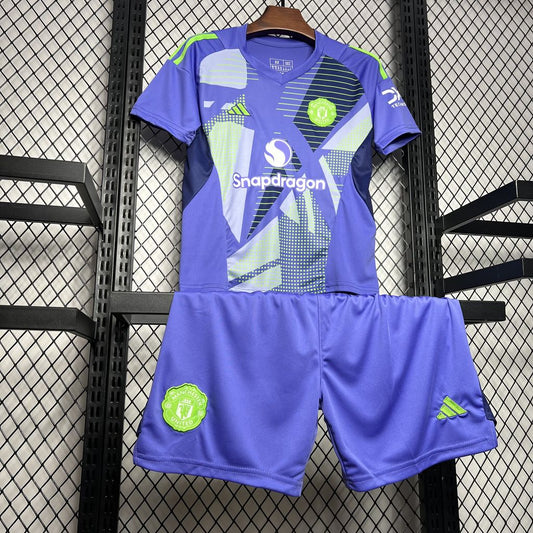 MANCHESTER UNITED PORTIERE I 24/25 SET PER BAMBINI