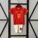 BAYERN MUNICH EDIZIONE SPECIALE 125° ANNI I 25/26 SET PER BAMBINI