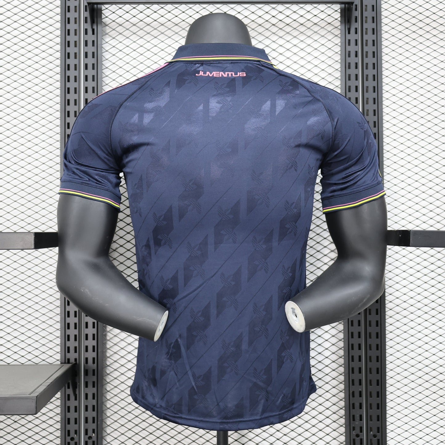 JUVENTUS EDIZIONE SPECIALE II 24/25 (VERSIONE GIOCATORE) UOMO