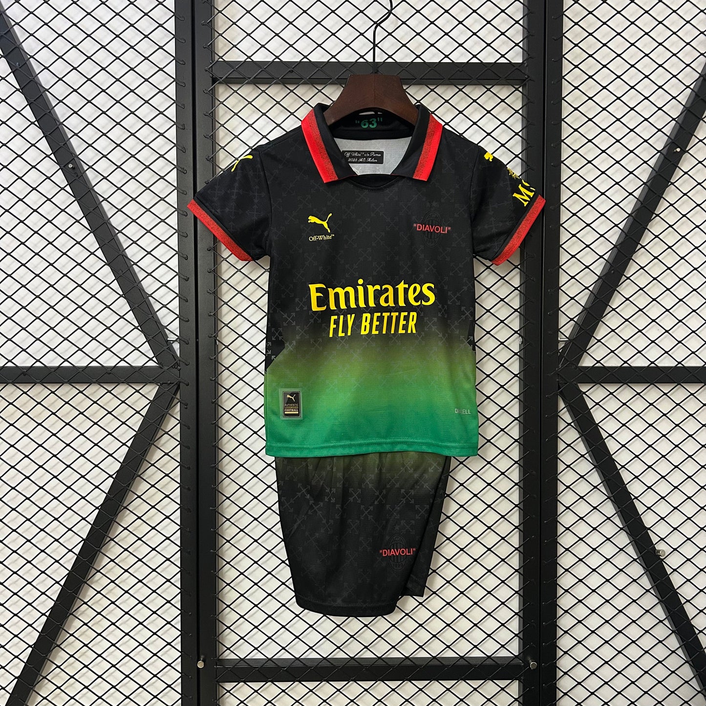 MILÃO EDIZIONE SPECIALE II 25/26 SET PER BAMBINI