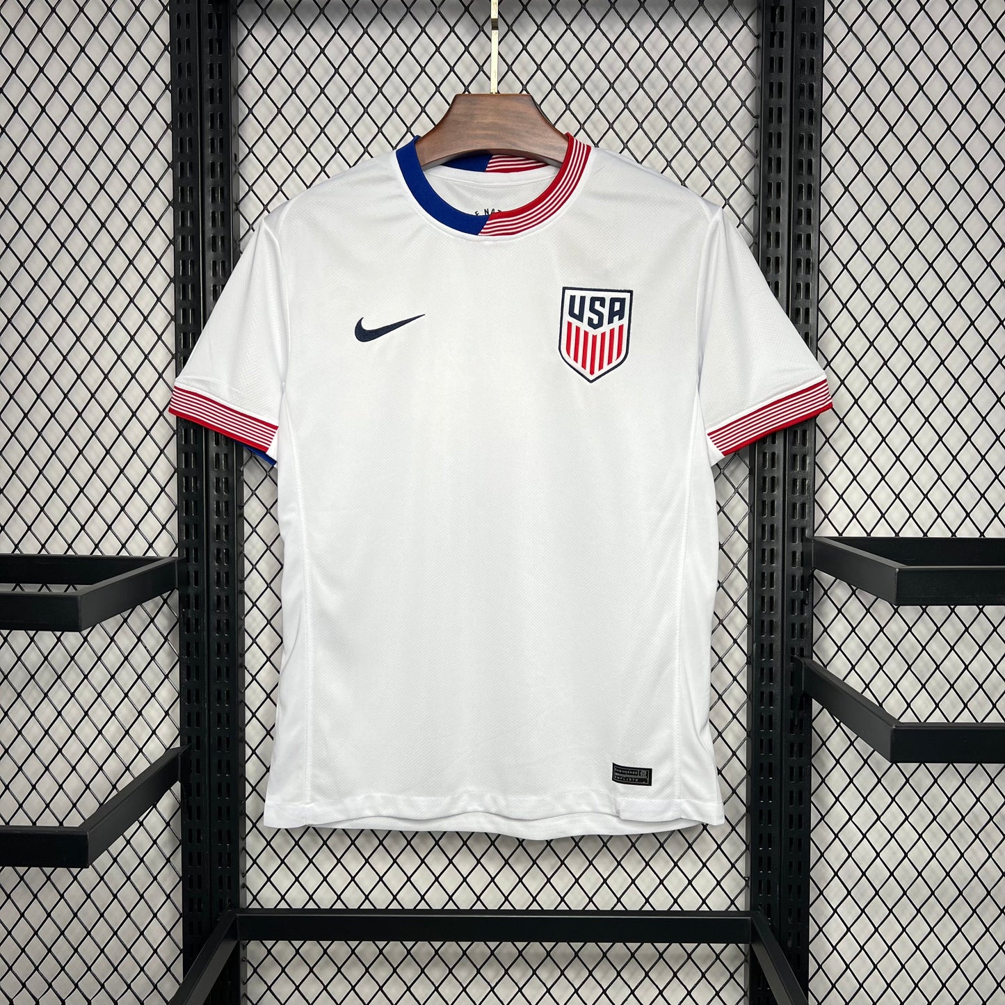 U.S.A. I 24/25 UOMO