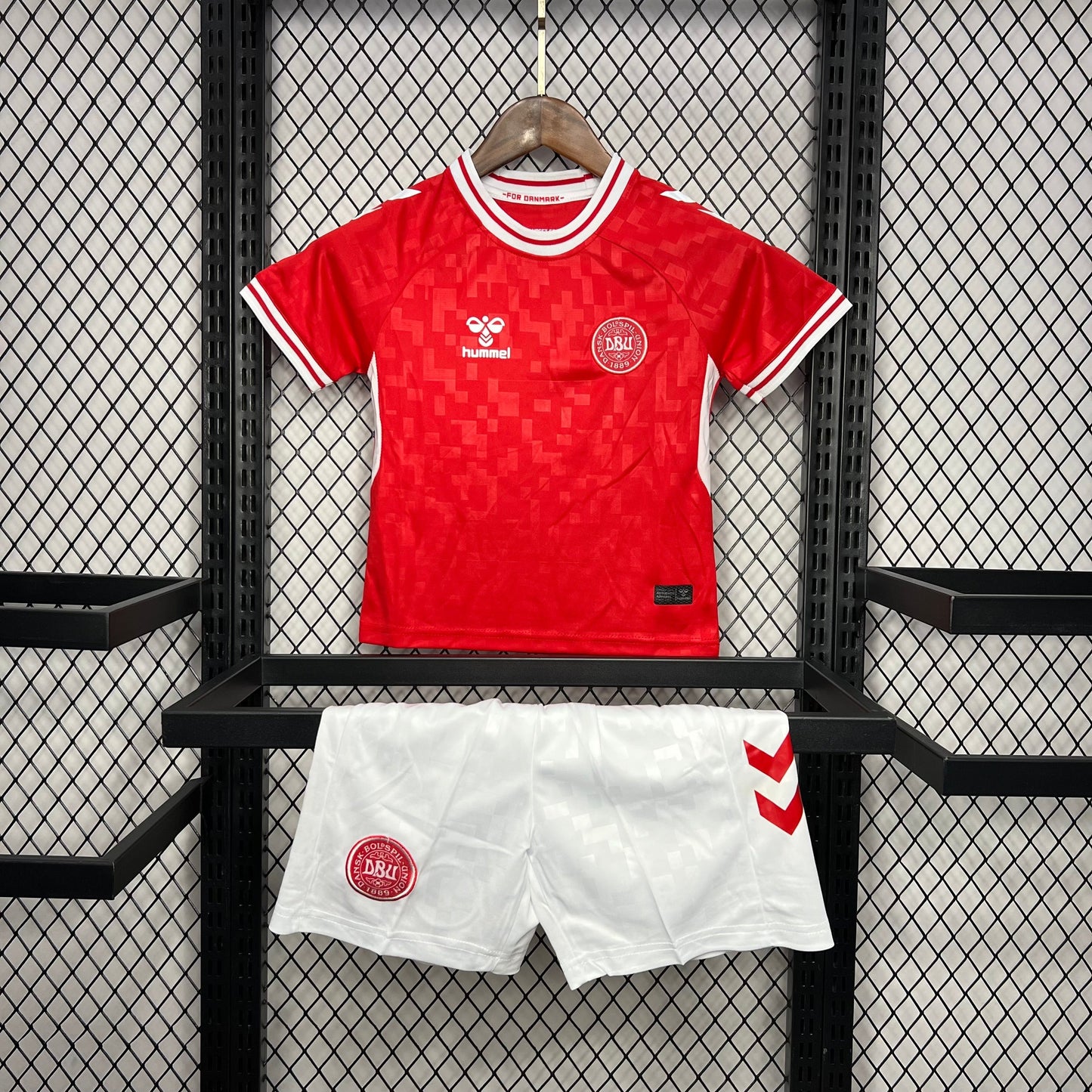 DANIMARCA I 24/25 SET PER BAMBINI