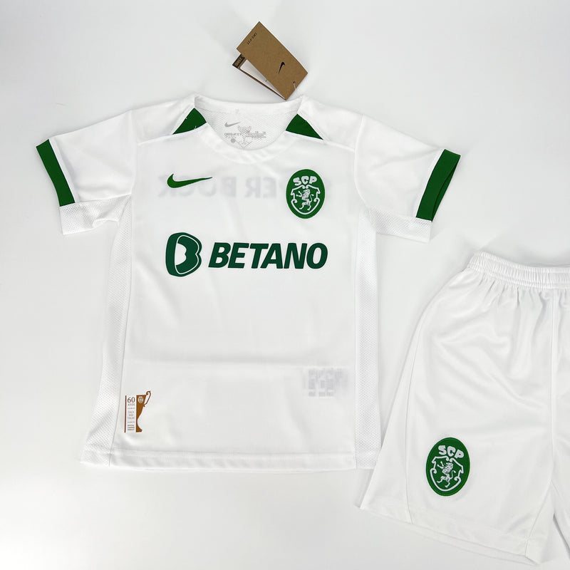 SPORTING LISBOA EDIZIONE SPECIALE RETRO 24/25 SET PER BAMBINI