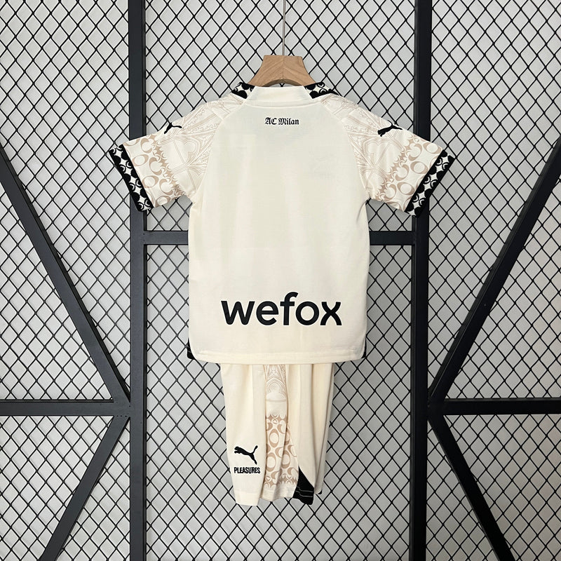 MILÃO EDIZIONE SPECIALE II 24/25 SET PER BAMBINI