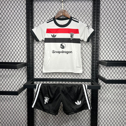 MANCHESTER UNITED III 24/25 SET PER BAMBINI