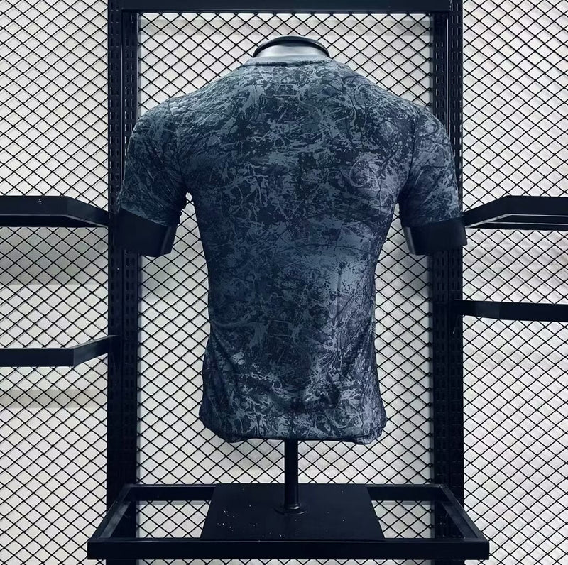 MANCHESTER UNITED STONE ROSES EDITION WARM-UP 24/25 (VERSIONE GIOCATORE) UOMO