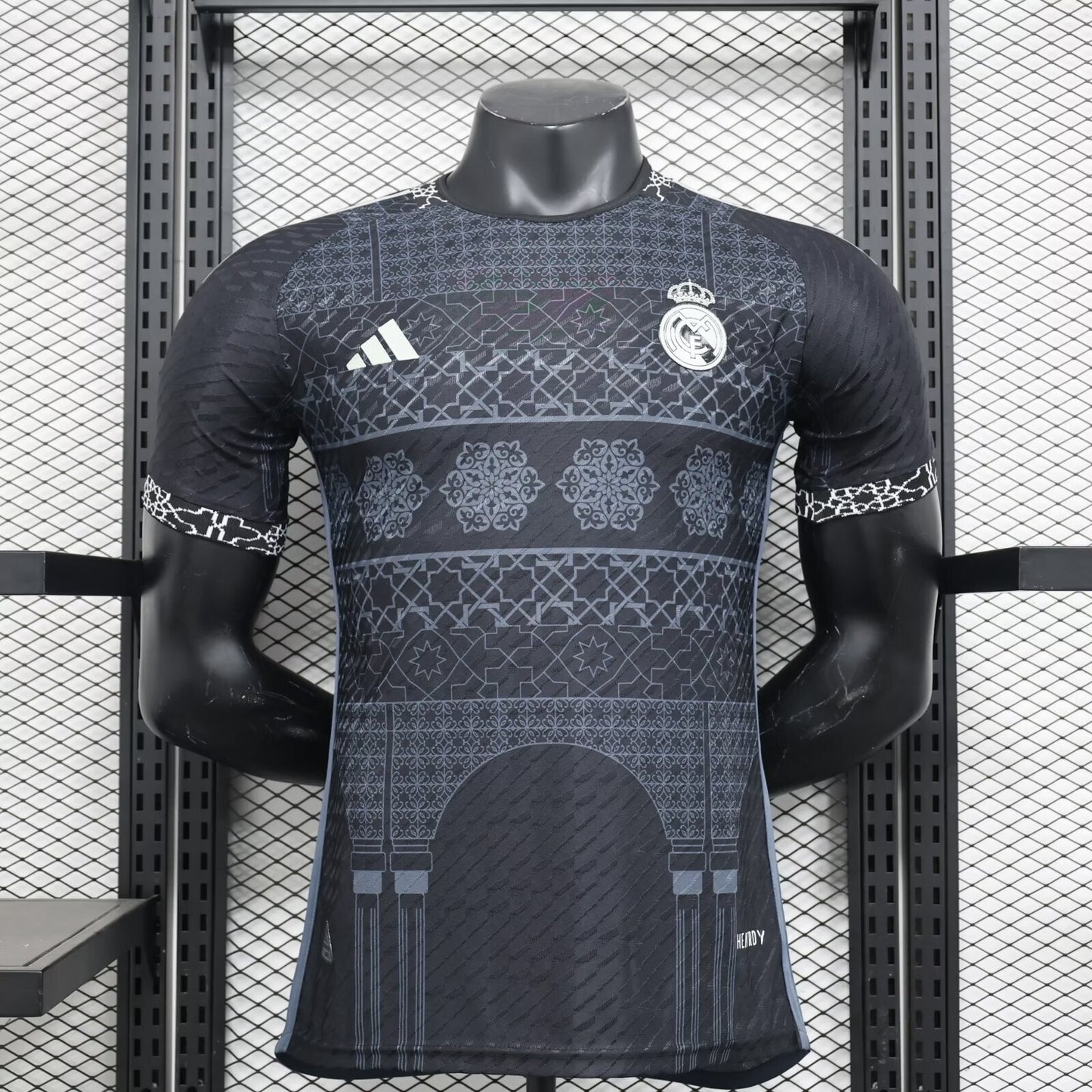 REAL MADRID EDIZIONE SPECIALE XV 24/25 (VERSIONE GIOCATORE) UOMO